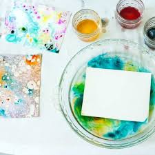 marbling with oil and food coloring