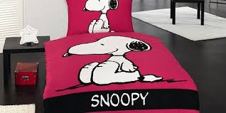 Bedding Snoopy Raspberry Matejovsky