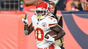 When it comes to fantasy football. Tyreek Hill Fantasy Value Could Remain High With Matt Moore At Qb After Patrick Mahomes Injury