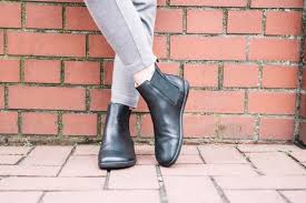 Find the best blundstone chelsea, leather, suede, work or safety boots at abbadabbas in atlanta, georgia. Chelsea Boots For Women Men Zaqq Barefoot Shoes Handmade Barefoot Shoes From Germany