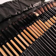 stock clearance 32pcs print logo makeup brushes professional cosmetic make up brush set the best