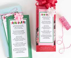 As a former teacher, i always searched for simple and inexpensive student christmas gift ideas. Homemade Christmas Fudge Gift Tag Easy Christmas Neighbor Gift