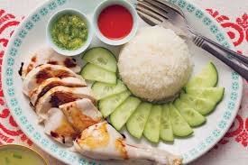 Nasi ayam hainan ini asalnya masakan daripada kaum cina tetapi telah diasimilasikan supaya sesuai dengan selera orang melayu. Resep Nasi Ayam Hainan Yang Mudah Dibuat Cocok Untuk Buka Puasa