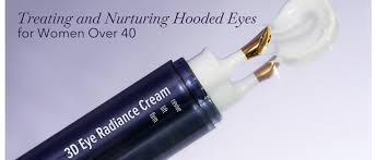 treating and nurturing hooded eyes for