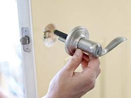 How To Install A Door Knob