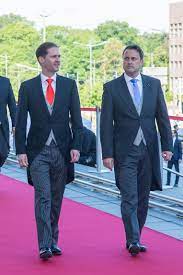 Handshake xavier bettel and jüri ratas (36718144533) crop bettel.jpg1,167 × 1,799; The World S First Gay Prime Minister To Marry While In Office Xavier Bettel And His Husband Gauthier Looking Fresh Af On National Day Gaybros