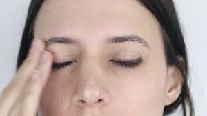 how to remove eye makeup 9 steps with