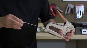 how to load a staple gun quick guide