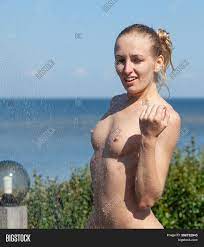 Naked Young Woman Image & Photo (Free Trial) | Bigstock