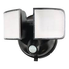 Halo Integrated Led Dual Head Battery Powered Motion Sensor Outdoor Security Flood Light At Menards