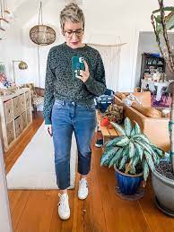 outfit ideas nail mom jeans style with