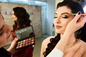 famous makeup artists in delhi for a