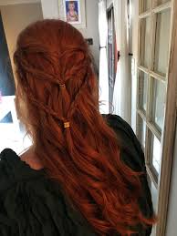 Copper hair color has been a showstopper for many years, and one of the reasons behind this is the fact that it is a very versatile hue. Pin By Lacewaves On Things To Try Hair Styles Sansa Stark Hair Hairstyle