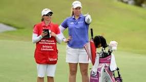 do-female-golfers-have-female-caddies