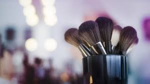 makeup artist business here are 4