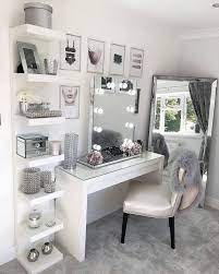 Gustav schmiege photography combine a purchased cabinet base with a birch plywood countertop for a customized diy bathroom vanity makeover that fits even the smallest of spaces. Best Makeup Vanity Ideas And Designs For 2020 Stylish Bedroom Room Ideas Bedroom Makeup Room Decor