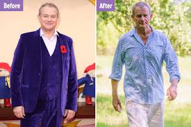 Hugh was a member of. Downton Abbey S Hugh Bonneville Shows Off His Dramatic Weight Loss After Getting Fit In Lockdown