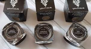 brand new nib younique embossed hard