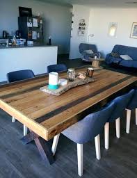 25 Pallet Dining Tables That Inspire