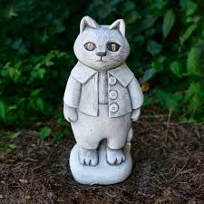 Funny Cat Statue For Home And Garden