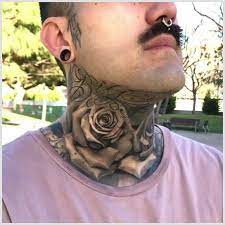 This neck tattoo is absolutely stunning on the side of the neck. 25 Cool Looking Neck Tattoo For Men Mennecktattoo Mentattoo Necktattoo Necktattooformen Tattooformen Neck Tattoo For Guys Rose Neck Tattoo Neck Tattoo