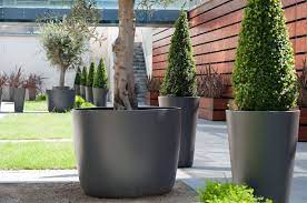 commercial planters large interior