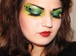 y green witch makeup tutorial for