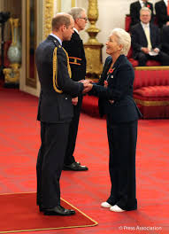 Dame emma thompson dbe (born 15 april 1959) is a british actress, screenwriter, activist, author, and comedian. The Duke And Duchess Of Cambridge On Twitter Congratulations To Dame Emma Thompson Today At Buckingham Palace The Actor Received Her Damehood From The Duke For Services To Drama Https T Co 6odwezsepb