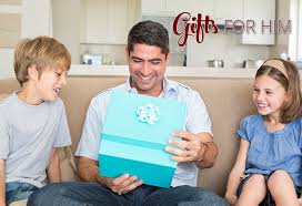 It's that time of year again!!! 2015 Best Gifts For Him Christmas Gift Guide