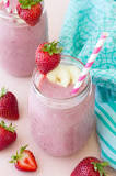 Are strawberry and banana smoothies healthy?