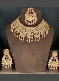 gold tone indian wedding jewellery set