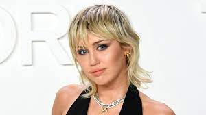 miley cyrus just debuted a dramatic