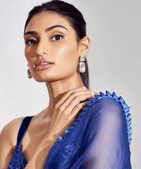 blue saree makeup looks to try in 2024