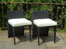 Set Of 2 Outdoor Patio Chairs Resin