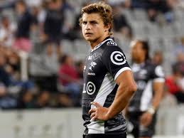 no trip to wellington for lambie