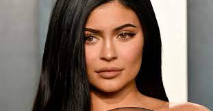 how much money does kylie jenner make a
