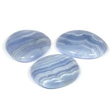 Agate is a member of the quartz family of stones known as silicates. Blue Lace Agate Extra Grade Flat Tumble Stone 35 40mm