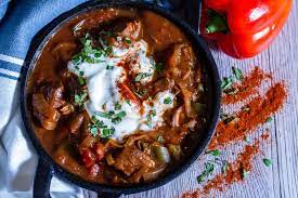 slow cooker beef goulash slow cooker club