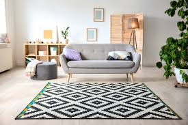 5 methods to keep rugs from sliding