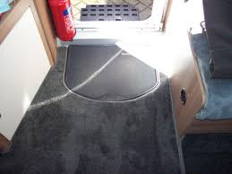 make motorhome carpets removable