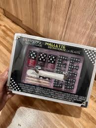 the color insute makeup box set