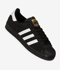 Scopri oggi le novità dalla scarpe per lo skateboarding. Adidas Skateboarding Superstar Shoes Core Black White Gold Mint Buy At Skatedeluxe
