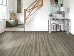 reliable vinyl flooring services in