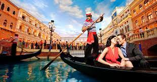 ザ ベネチアン マカオ リゾート ホテルのゴンドラ乗船チケット予約 ショッピングモール内をクルージング（マカオ） - KKday
