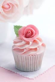 rose themed cupcake decoration ideas