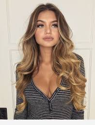 .curl your hair like a pro no matter what styling tool you're using (straightener, blow dryer, curling that curve has only been made steeper by the variety of curling tools we have available to us today. Curly Blonde Hair