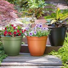 30 Stunning Front Porch Flower Pot Ideas