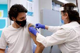 Ontario is following the recommendations of the national advisory committee on immunization. Canada Covid At Critical Levels Personal Contact Discouraged Coronavirus Pandemic News Al Jazeera