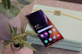 We provide our customers with the latest handphones, tablets and accessories at best nett price. Best Phablet 2020 Which Big Phone Should You Buy