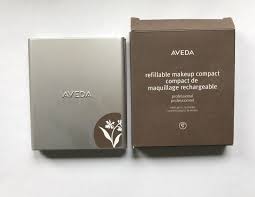 aveda professional compact holds up to